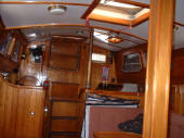 steel_interior_1.jpg (114736 bytes)