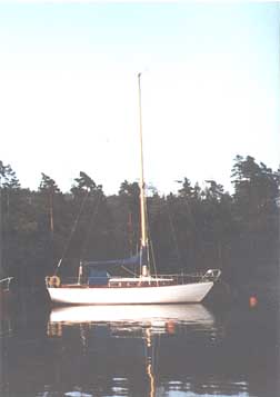 vindu sailing  yacht for sale.JPG (9585 bytes)